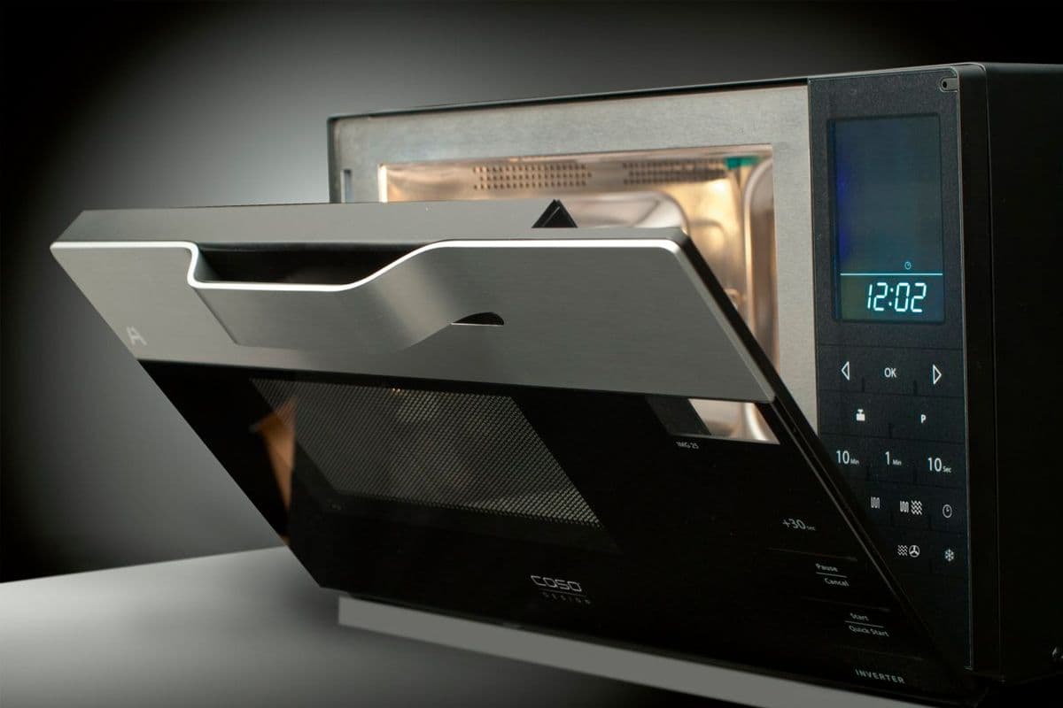 Rozlučte se s mikrovlnkami a aerogrilami: nový chytrý přístroj umí všechno.